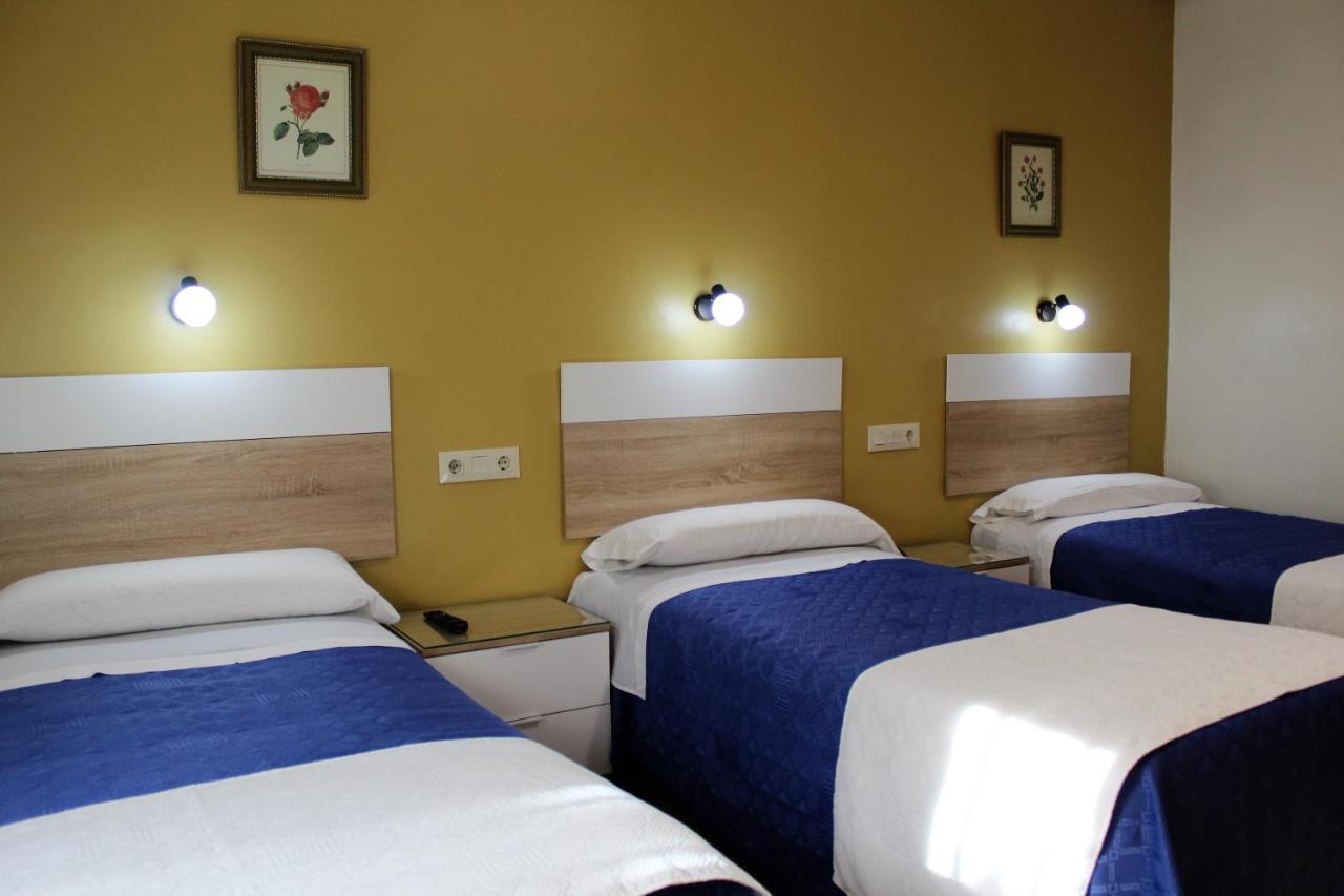 Hostal Madrid — Photos 2